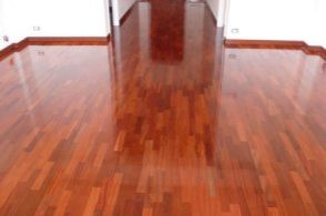 finitura-pavimenti-in-legno-villa-carcina-nafs9h7o